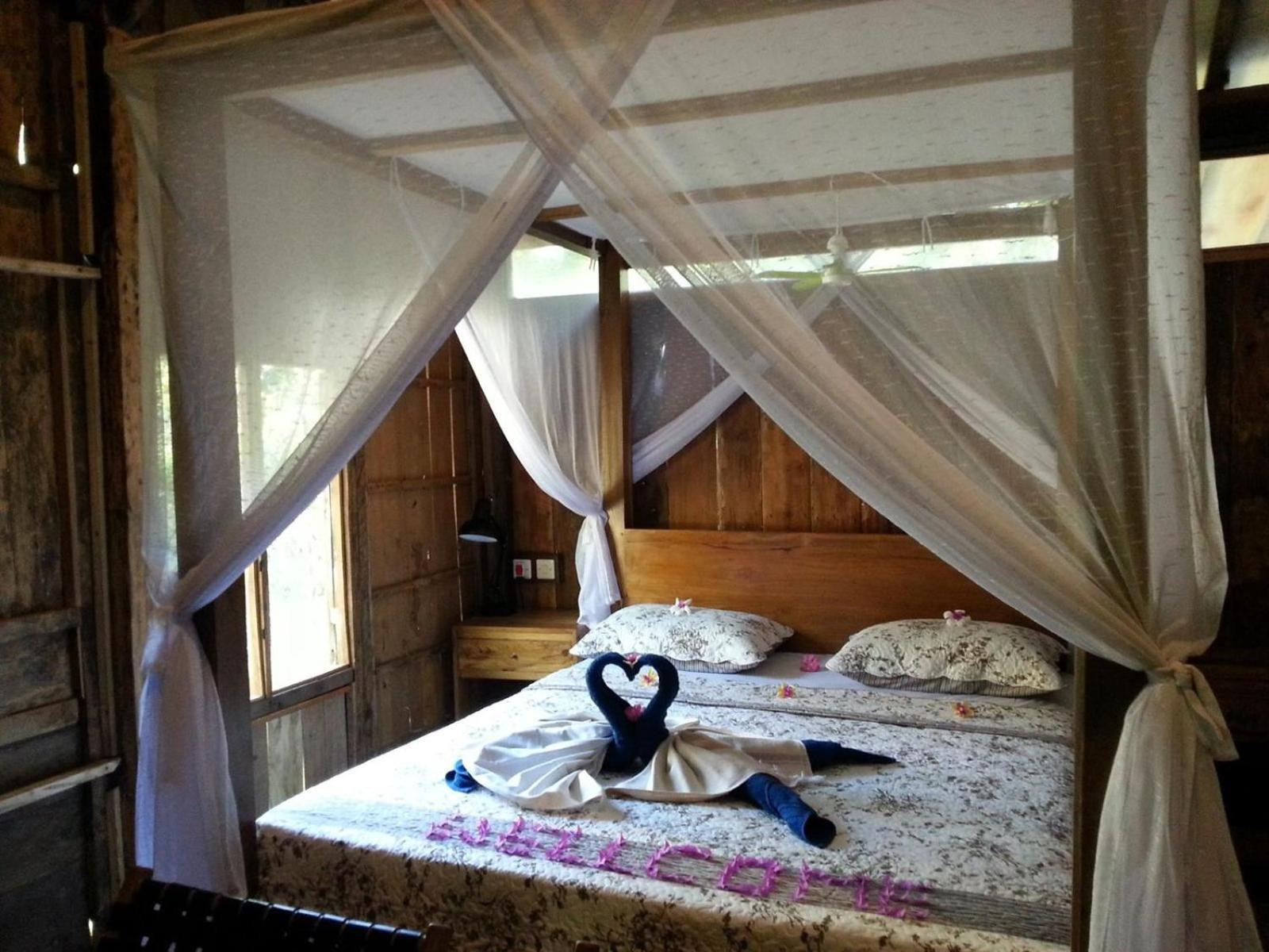 Alaya Ecolodge Pemuteran  Exterior photo