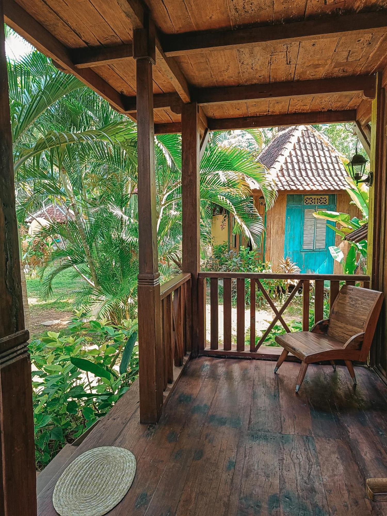 Alaya Ecolodge Pemuteran  Exterior photo